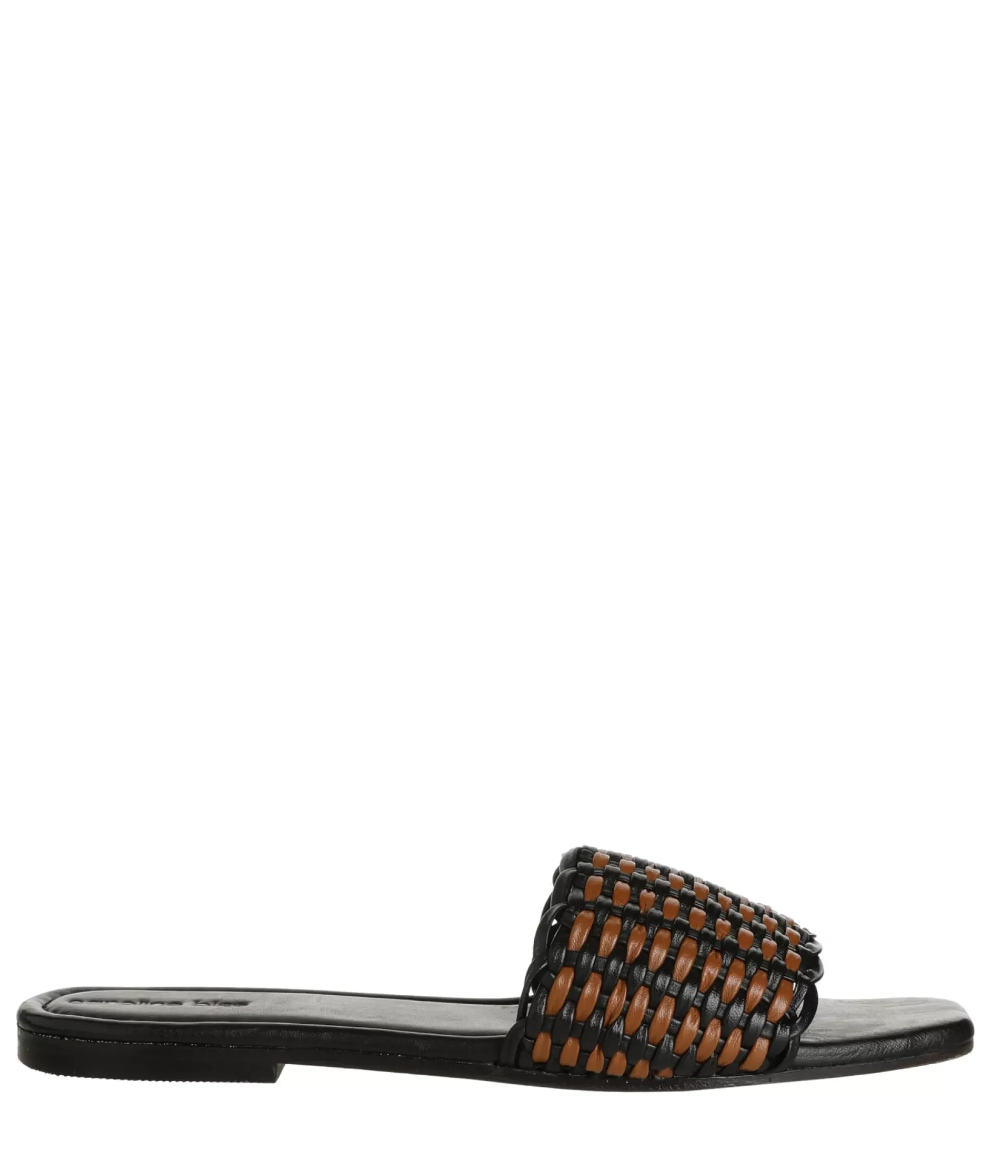 1391-39 / Instapper>Caroline Biss New
