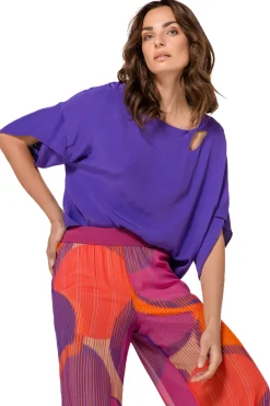 1617-45 / Korte Soepelvallende Top><noscript><img width=